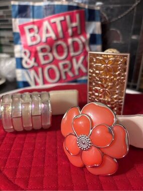 Bath & Body Works lot of three  Decorative Wallflowers.